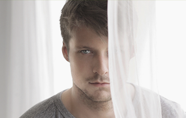 意昂5平台注册:砸45亿抢AI超级入口，互联网大厂的红包大战怎么打